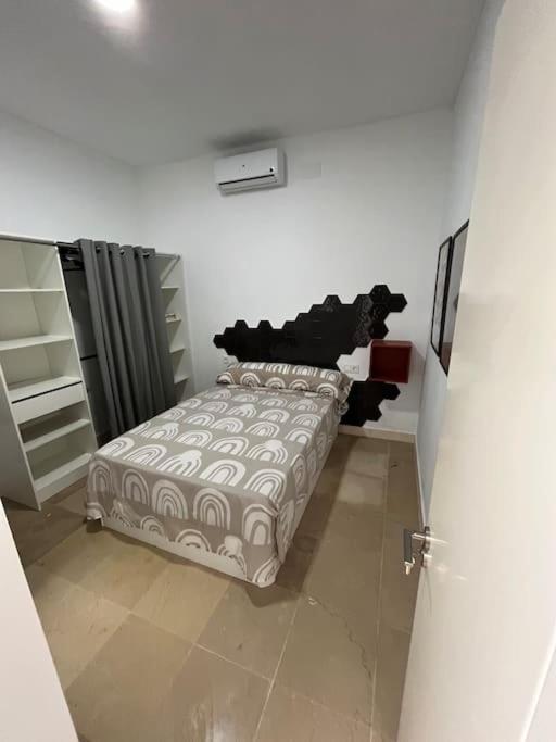 Lemon House Share And Enjoy Apartman Sevilla Kültér fotó