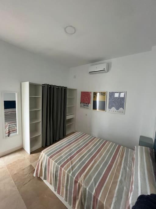 Lemon House Share And Enjoy Apartman Sevilla Kültér fotó