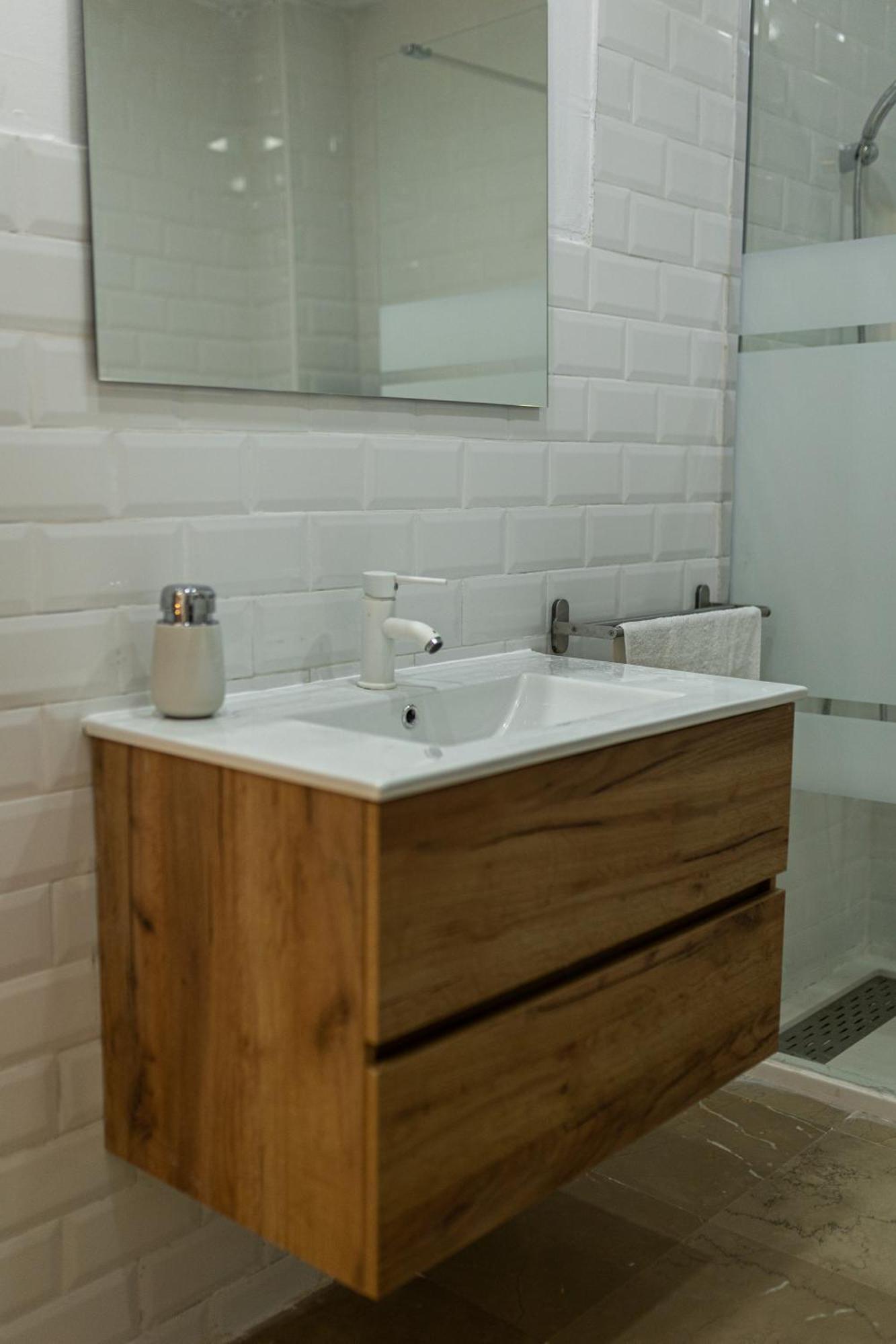 Lemon House Share And Enjoy Apartman Sevilla Kültér fotó